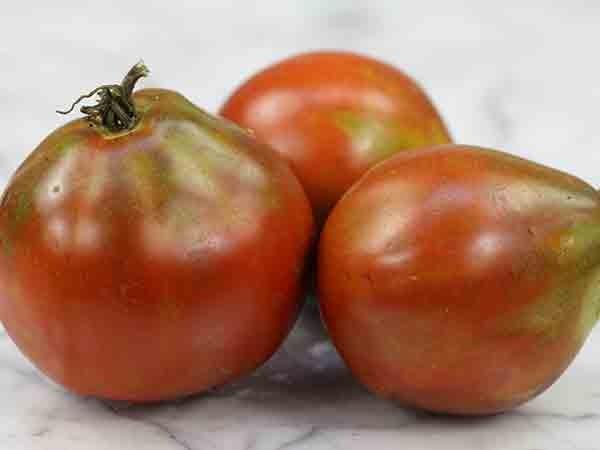 Photo of Tomato (Solanum lycopersicum 'Japanese Trifele Black') uploaded by Joy