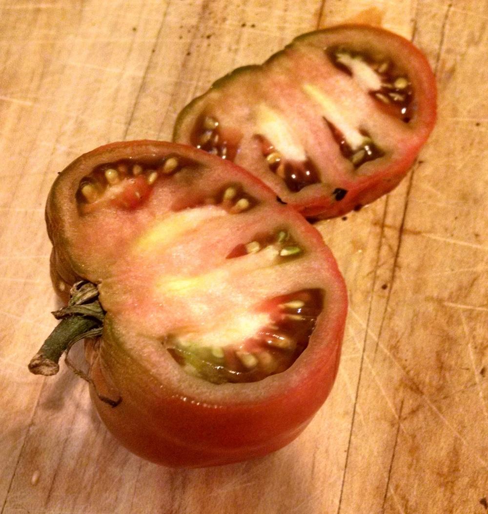 Photo of Tomato (Solanum lycopersicum 'Paul Robeson') uploaded by Catmint20906